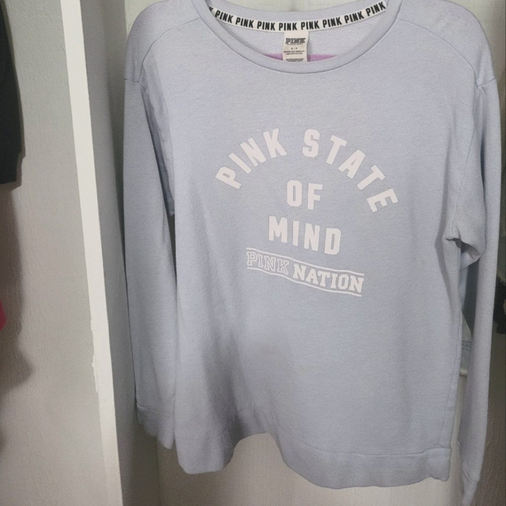 VS PINK LIGHT BLUE SWEATSHIRT